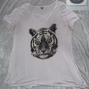 Women's White Tiger Print Top